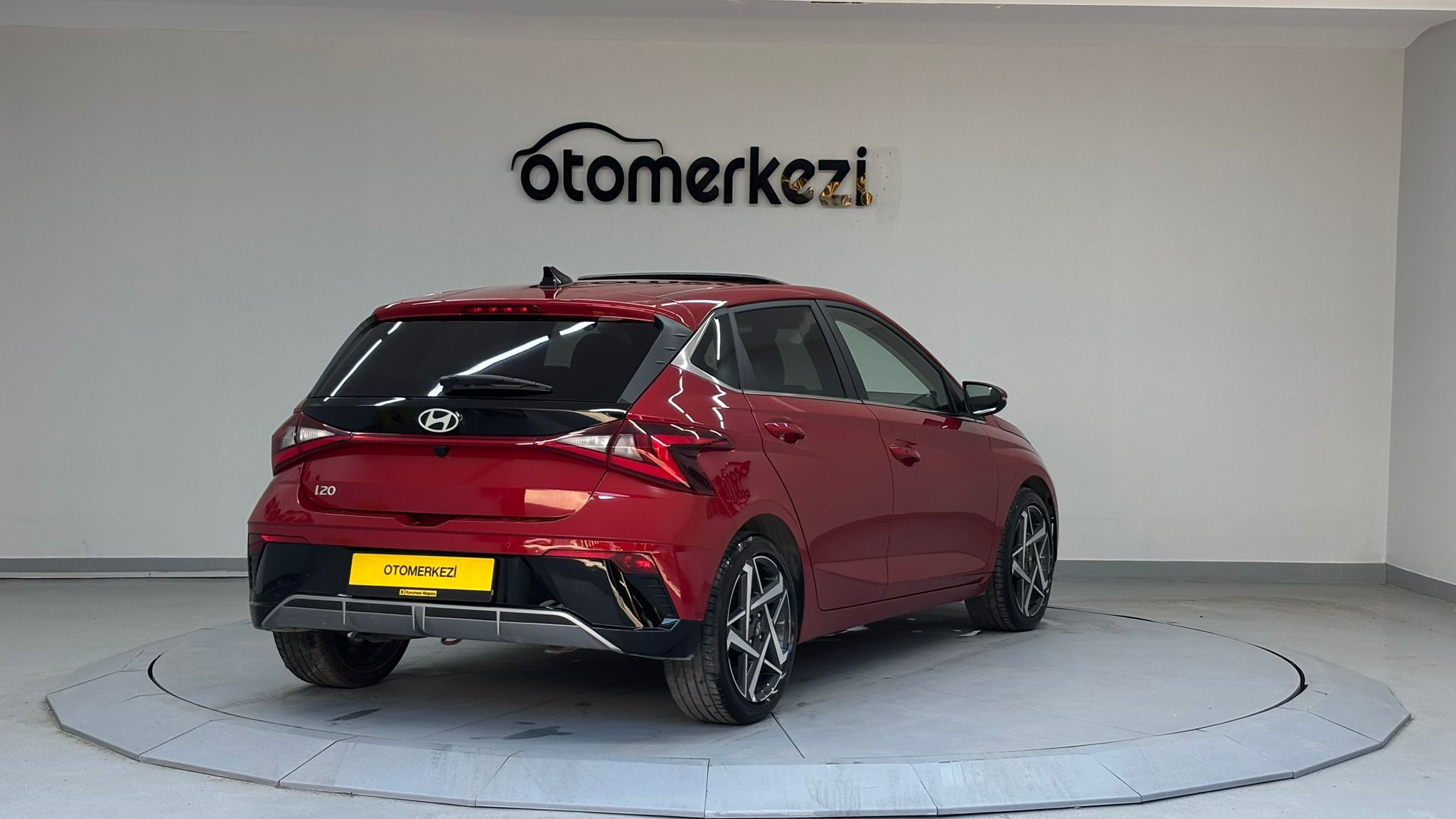 HYUNDAI i20 25